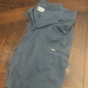 Columbia shorts